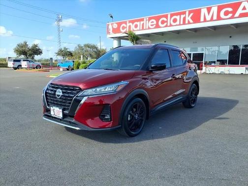 2024 Nissan Kicks SR