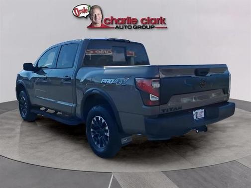 2024 Nissan Titan PRO-4X