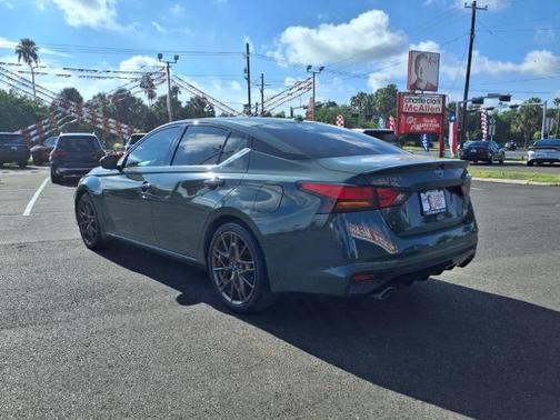 2025 Nissan Altima SR