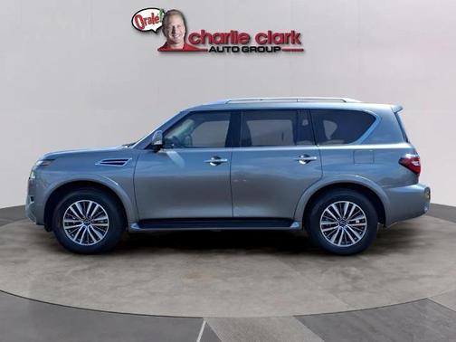 2024 Nissan Armada SL