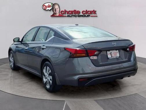 2025 Nissan Altima S