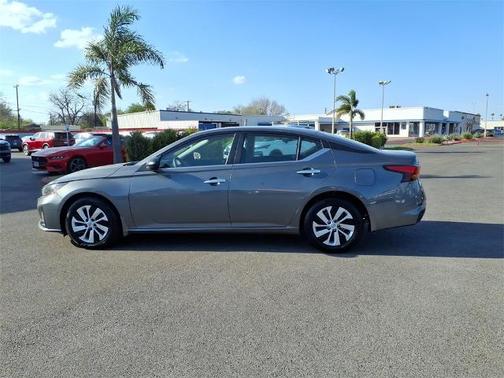 2025 Nissan Altima S