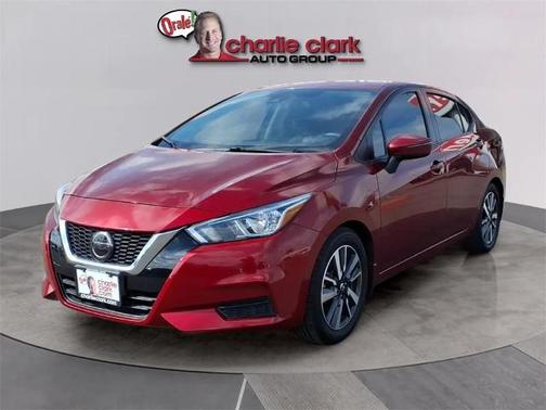 2021 Nissan Versa 1.6 SV