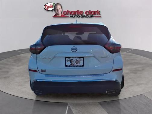 2023 Nissan Murano Platinum