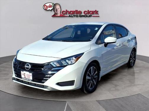 2024 Nissan Versa 1.6 SV