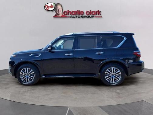 2024 Nissan Armada SL
