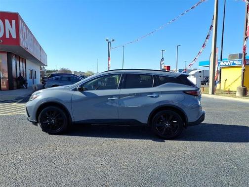 2022 Nissan Murano SV