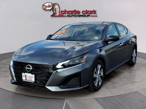 Gun Metallic 2025 Nissan Altima S