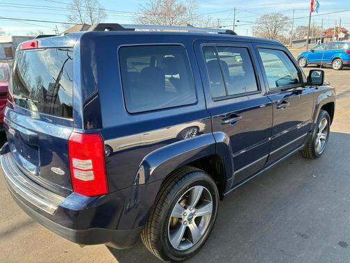 2016 Jeep Patriot Latitude