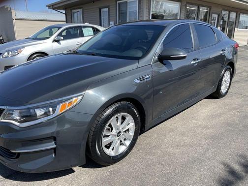 2016 Kia Optima LX