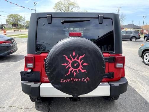 2012 Jeep Wrangler Unlimited Sahara