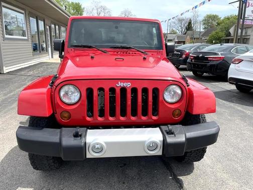 2012 Jeep Wrangler Unlimited Sahara
