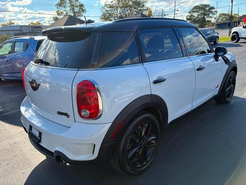 2012 MINI Cooper S Countryman Base