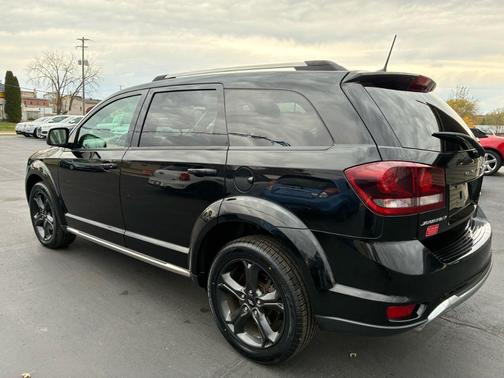 2019 Dodge Journey Crossroad
