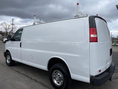2016 Chevrolet Express 2500 Work Van