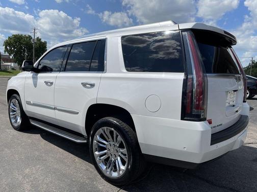 2017 Cadillac Escalade Premium Luxury