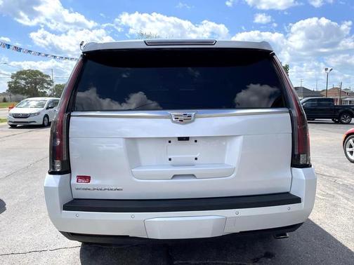 2017 Cadillac Escalade Premium Luxury