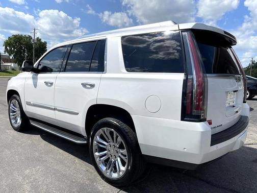 2017 Cadillac Escalade Premium Luxury