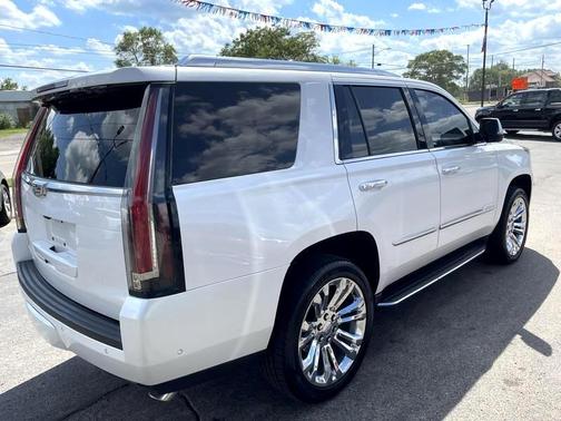 2017 Cadillac Escalade Premium Luxury