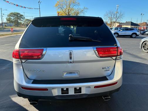 2013 Lincoln MKX Base