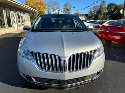 2013 Lincoln MKX Base