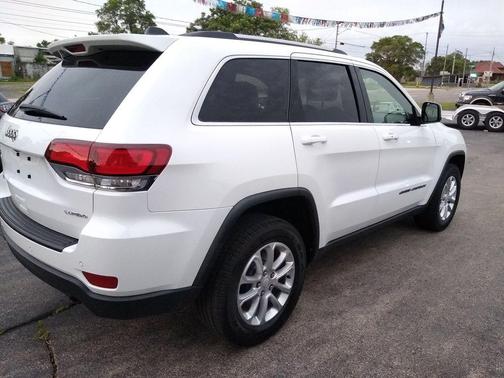 2021 Jeep Grand Cherokee Laredo