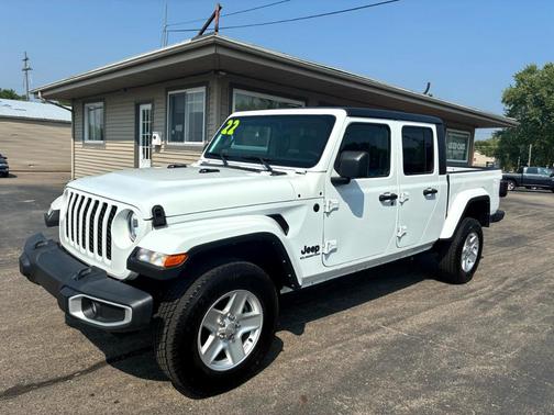 2022 Jeep Gladiator Sport
