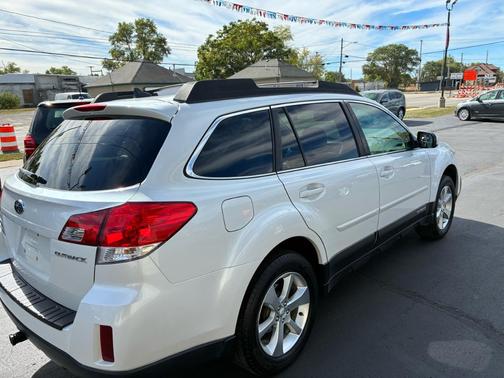 2014 Subaru Outback 2.5i Limited
