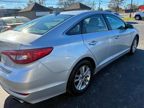 2017 Hyundai SONATA Base