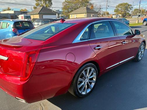 2013 Cadillac XTS Luxury