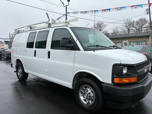 2016 Chevrolet Express 2500 Work Van