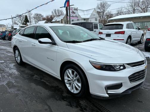 2017 Chevrolet Malibu 1LT