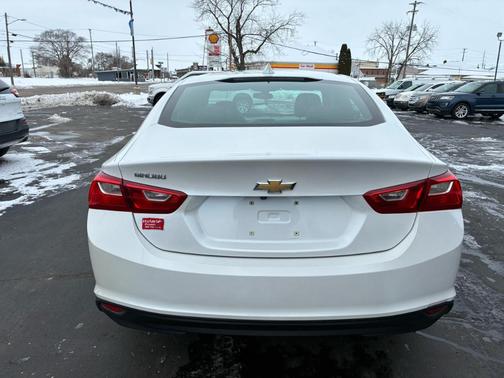 2017 Chevrolet Malibu 1LT