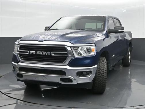 2019 RAM 1500 Big Horn/Lone Star Crew Cab 4x4 57' Box