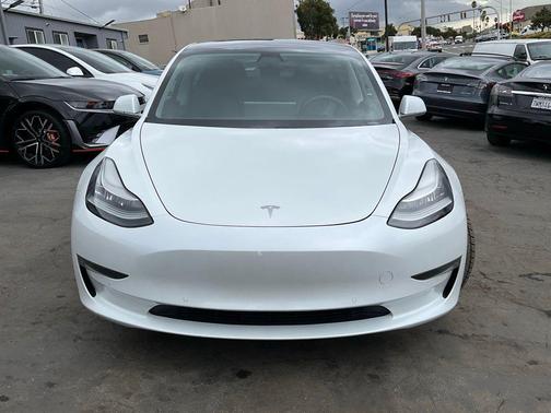 2019 Tesla Model 3 Standard Range Plus