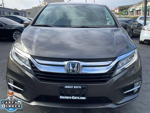 Modern Steel Metallic 2018 Honda Odyssey Touring