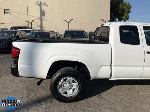 2019 Toyota Tacoma SR