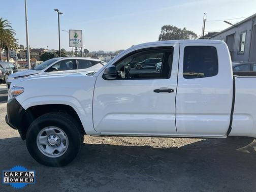 2019 Toyota Tacoma SR
