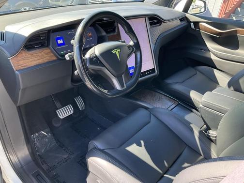 2019 Tesla Model X Long Range