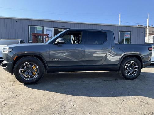 2022 Rivian R1T Launch Edition