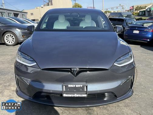 2023 Tesla Model X Plaid Tri Motor All-Wheel Drive