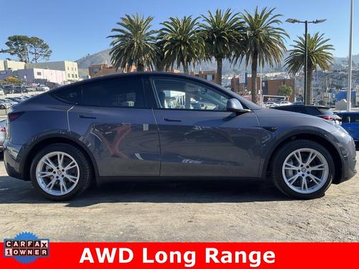 2023 Tesla Model Y Long Range Dual Motor All-Wheel Drive