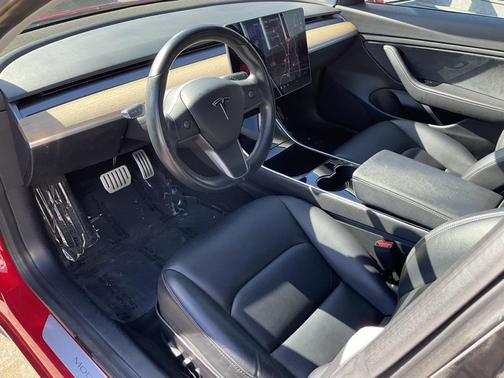 2018 Tesla Model 3 Performance