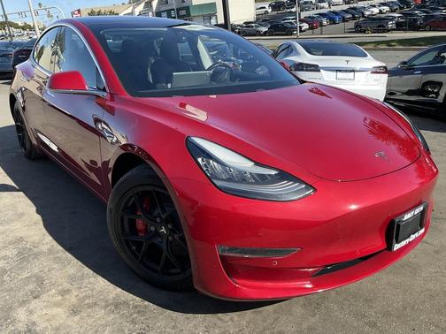 2018 Tesla Model 3 Performance