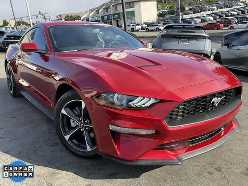 2020 Ford Mustang EcoBoost