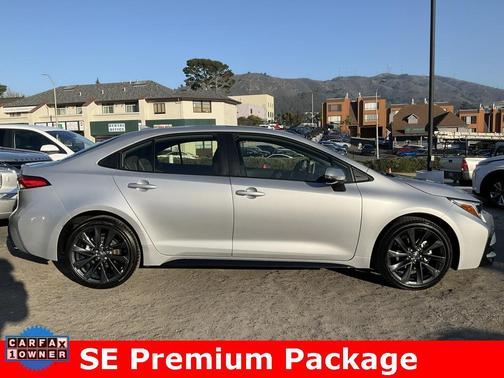 2025 Toyota Corolla Hybrid SE