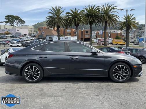 2021 Hyundai SONATA Limited