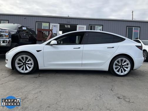2021 Tesla Model 3 Standard Range Plus