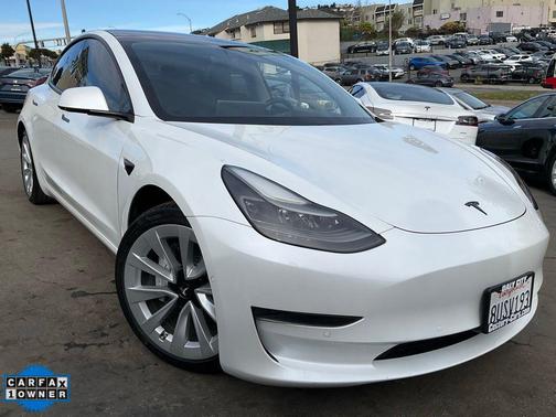 2021 Tesla Model 3 Standard Range Plus