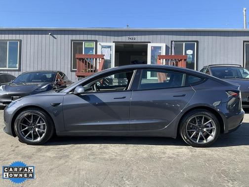 2023 Tesla Model 3 Standard Range